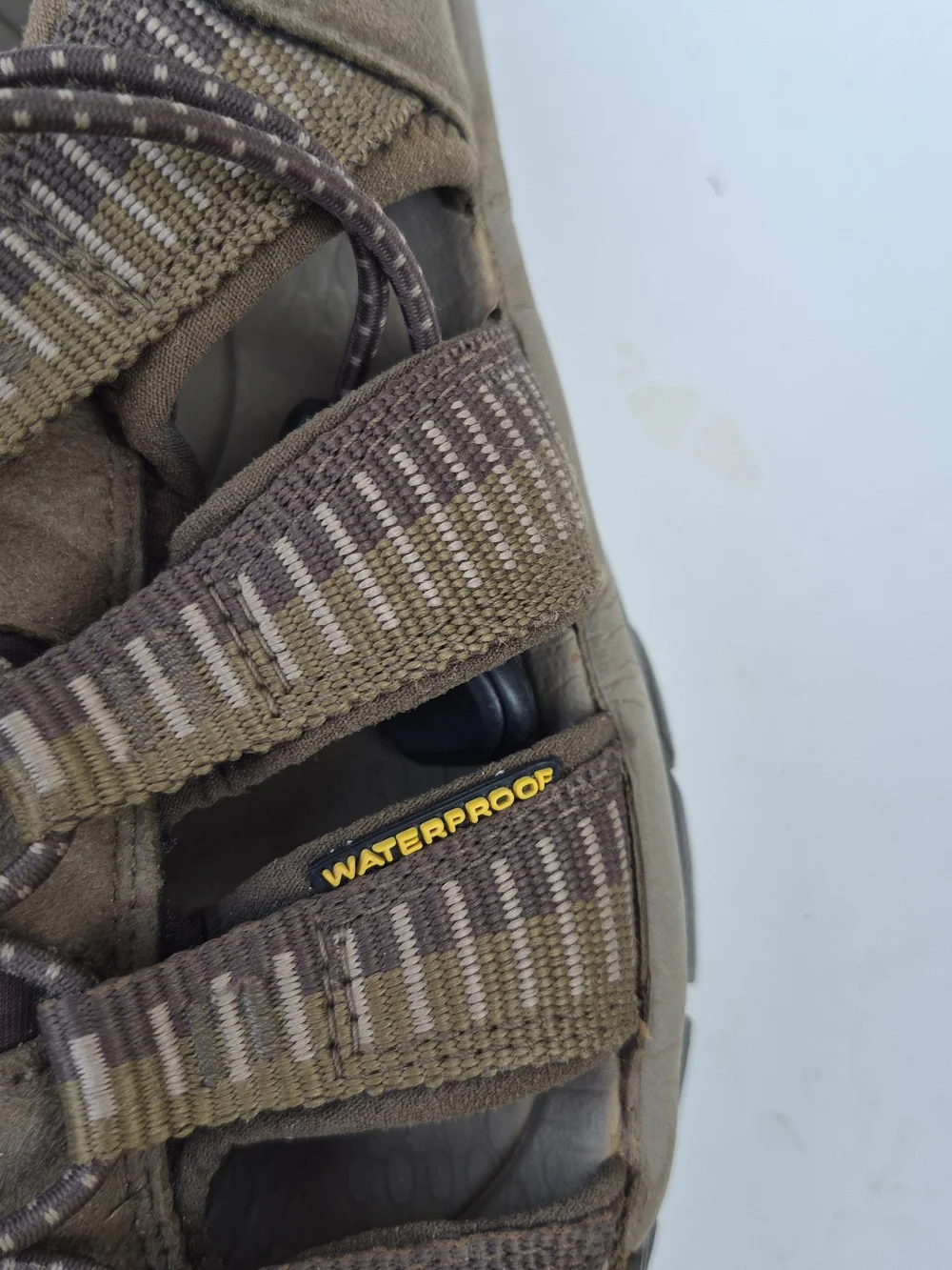 KEEN Men’s Brown Waterproof Outdoor Sandals